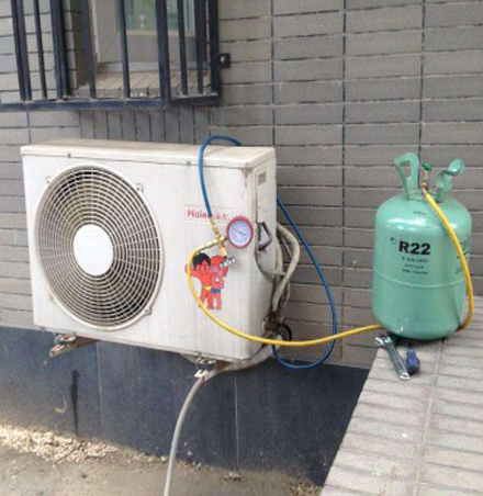 美兰空调加氟